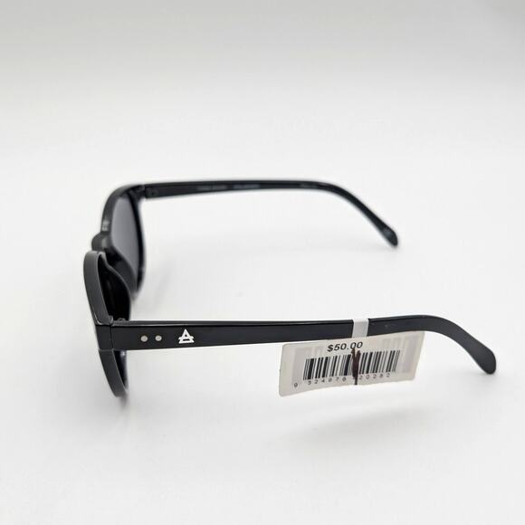 Aire Karma Unisex Sunglasses Classic Round Shape Black Polarised One Size - Picture 4 of 7